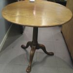 586 1190 TEA TABLE